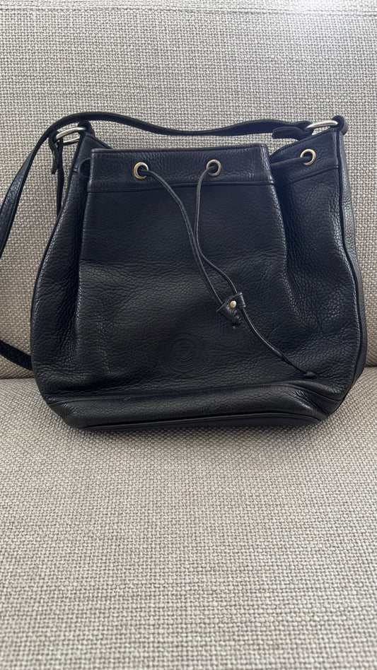 Vintage Ted Lapidus Paris zwarte leren schoudertas zilver details | e4vintage