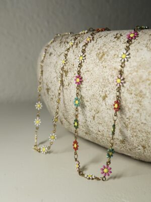 Stainless steel ketting van bloemetjes