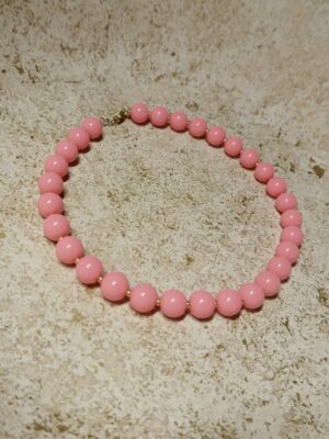 Roze ketting met ronde kralen